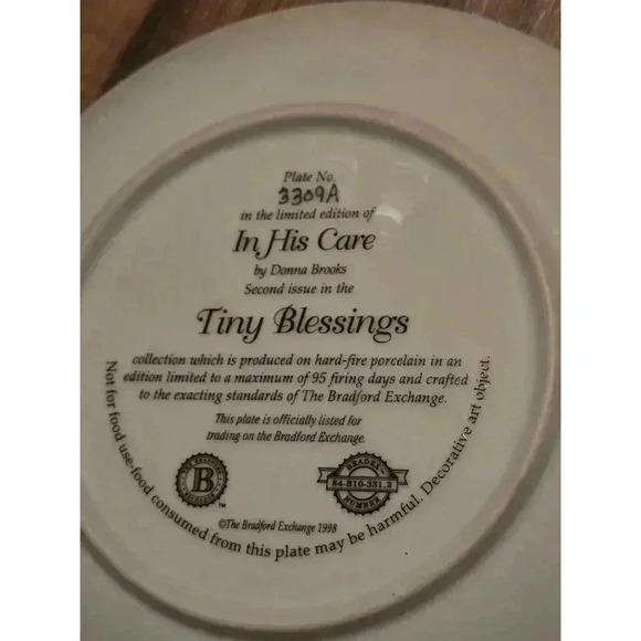 Bradford‎ Exchange Collectible Plates, 8″, Multi - Picture 5 of 5